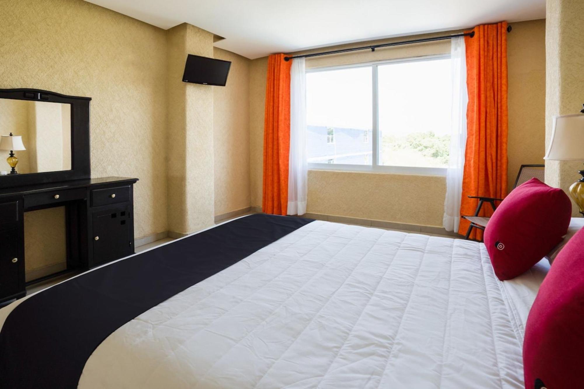 Capital O Hotel Los Caracoles, Акапулко Екстериор снимка