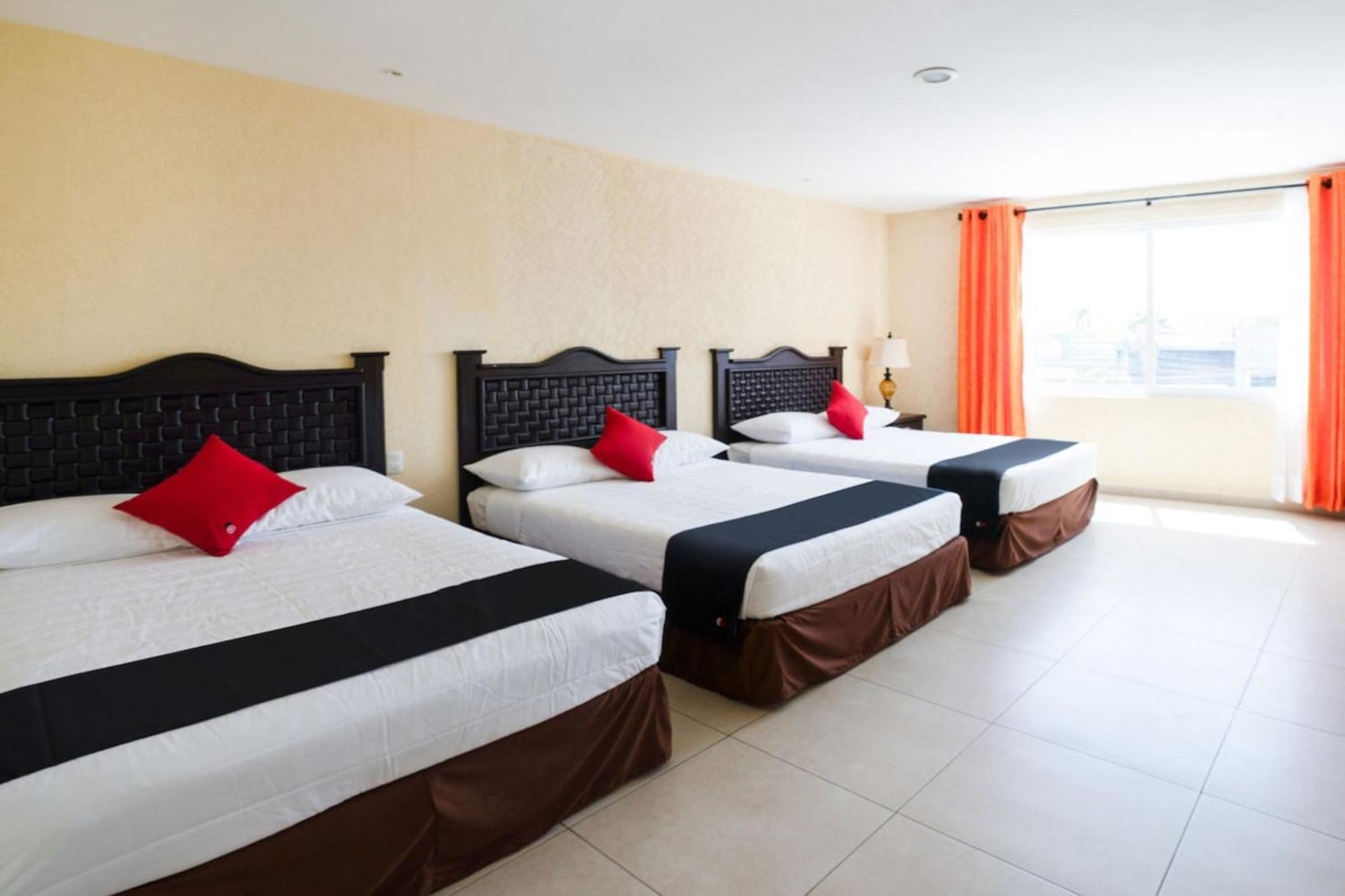 Capital O Hotel Los Caracoles, Акапулко Екстериор снимка
