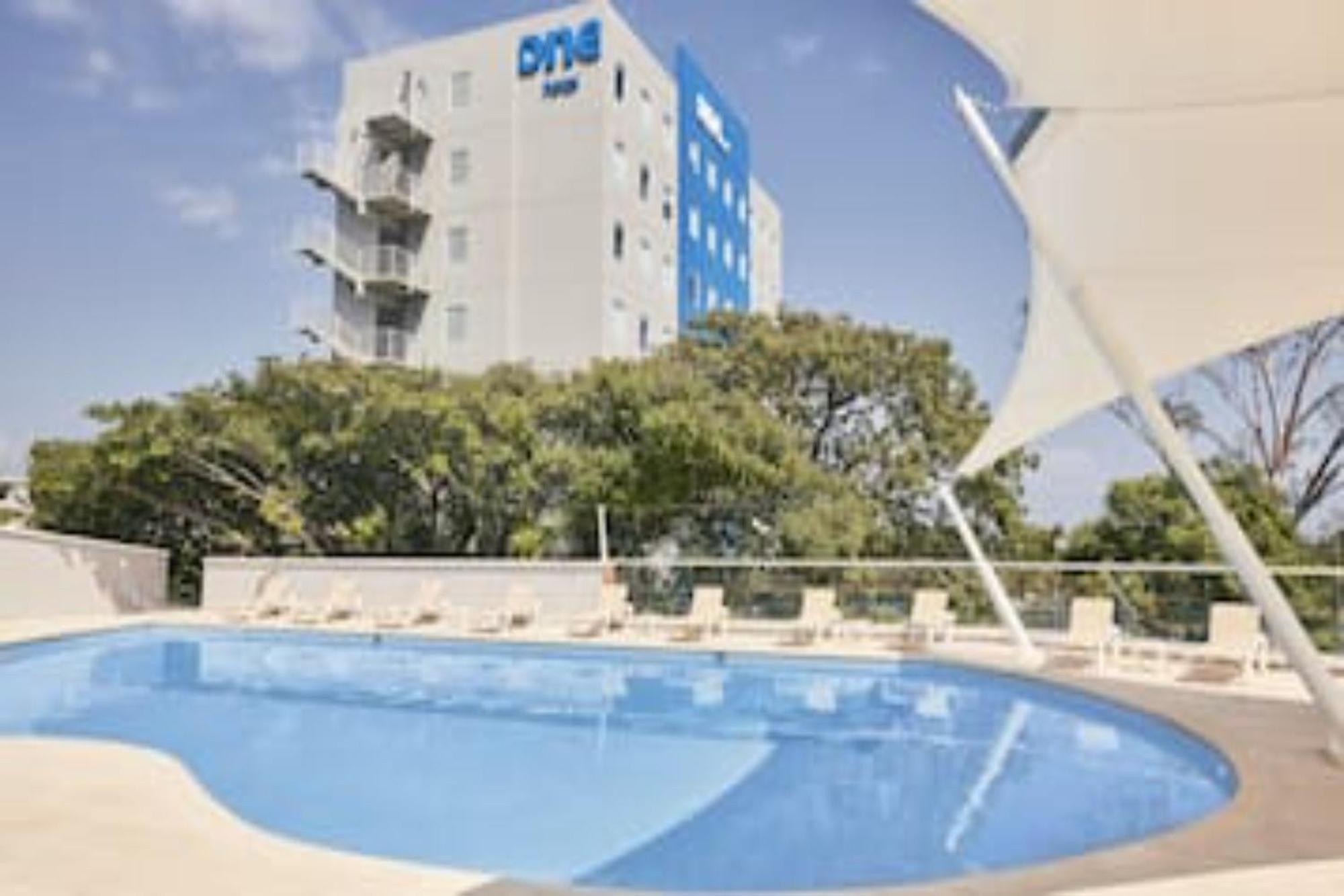 Capital O Hotel Los Caracoles, Акапулко Екстериор снимка