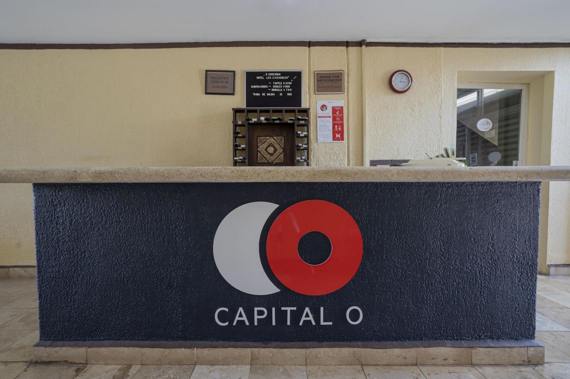 Capital O Hotel Los Caracoles, Акапулко Екстериор снимка